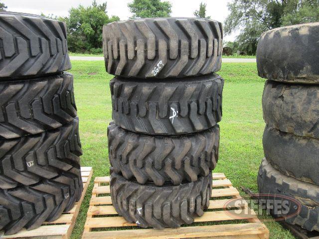 (4) 15-19.5 bar lug tires_6.JPG